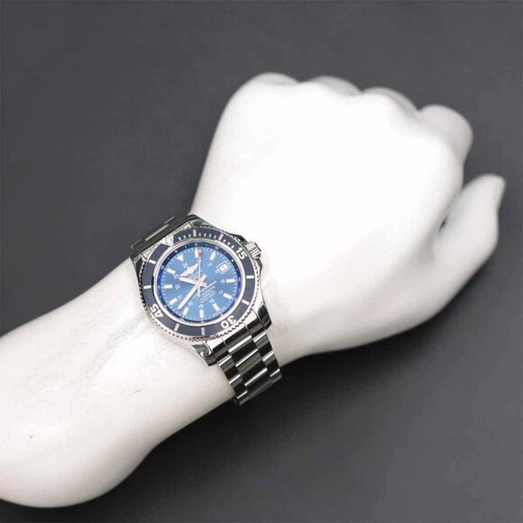 BREITLING Superocean II A17365 Automatic Date Blue Dial Mens Watch 90268026 - Picture 4 of 7